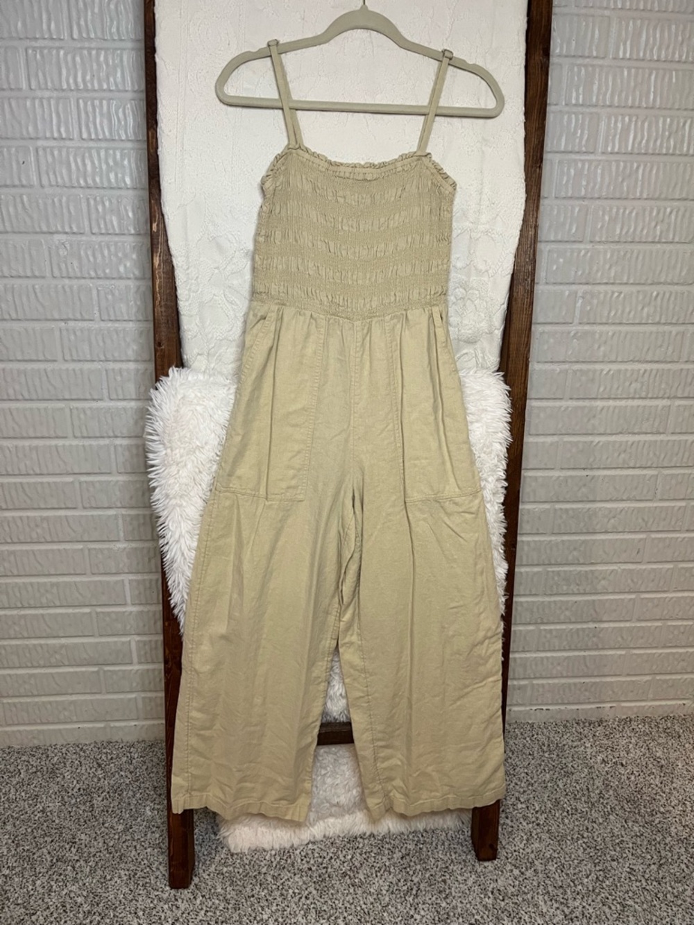 Universal Thread Smocked Linen-Blend Wide Leg Women’s XS Jumpsuit - Beige